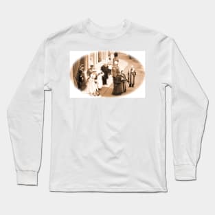 Queen Victoria Long Sleeve T-Shirt